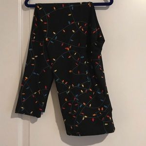 TC Lularoe holiday Leggings NWOT